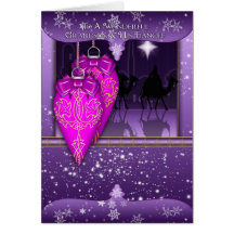 Petit-fils et sa carte de voeux de Noël de fiancée
