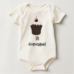 Petit gâteau de chocolat t-shirts