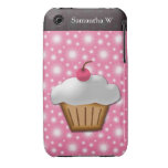 Petit gâteau de coupe-circuit avec la cerise rose  coques iPhone 3