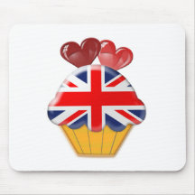 Petit gâteau de drapeau d'Union Jack avec des coeu Tapis De Souris