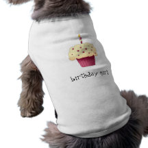 Petit gâteau de fille d'anniversaire tee-shirt pour toutou