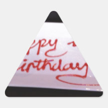 Petit gâteau de joyeux anniversaire stickers en triangle