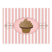 Petit gâteau rose carte postale
