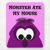 Petit monstre rose foncé idiot tapis de souris