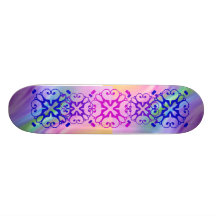 Petit pain de l'abrégé sur 2 arc-en-ciel planches à roulettes customisées