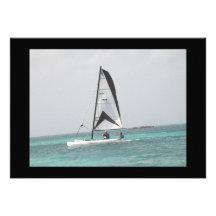 Petite invitation de bateau à voile de catamaran