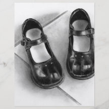 PETITES CHAUSSURES NOIRES : ART DE CRAYON : RÉALIS PROSPECTUS PERSONNALISÉS