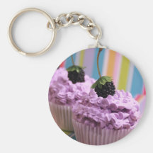 Petits gâteaux pourpres porte-clef
