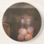 Pharmacie - pilules et suppositoires de rein dessous de verres