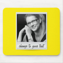 Photo instantanée - photoframe - sur le jaune tapis de souris