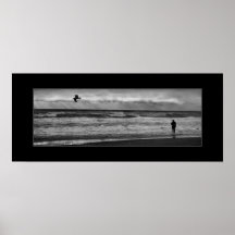 Photo noire et blanche de pêche posters