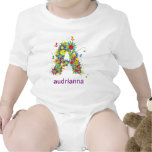 Pièce en t florale de bébé de nom d'alphabet (mono barboteuses
