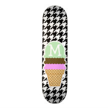 Pied-de-poule noir et blanc ; Cornet de crème glac Skateboards