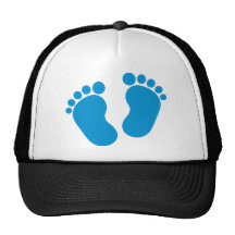Pieds de bébé bleu casquette de camionneur
