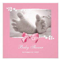 Pieds élégants de bébé de baby shower de fille ave invitations personnalisées