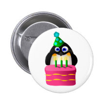 Pingouin d'anniversaire avec le gâteau badge