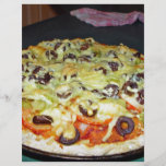 pizza végétarienne, avec les olives et le poivron prospectus personnalisés