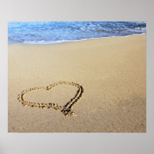 Plage de coeur d'amour posters