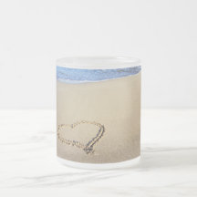Plage de coeur d'amour tasse