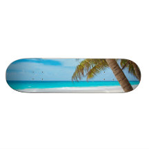Plage tropicale de paradis planches à roulettes customisées