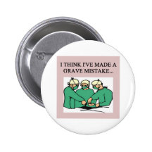 plaisanterie d'une manière amusante de docteur badge