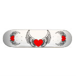 Planche à roulettes à ailes de coeur