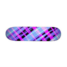 Planche à roulettes chaude glaciale de plaid
