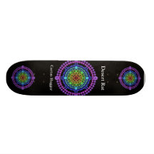 Planche à roulettes d'arc-en-ciel de rat de désert