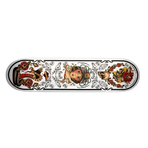 Planche à roulettes d'art de tatouage