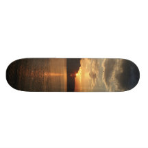 Planche à roulettes de coucher du soleil