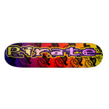 Planche à roulettes de pirate
