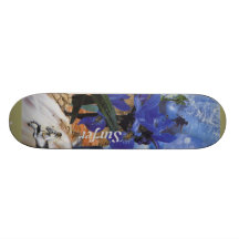 Planche à roulettes du surfer (homme des tasses)