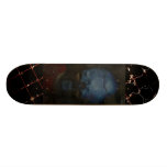 Planche à roulettes foncée de graffiti