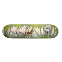 Planche à roulettes heureuse équine de famille