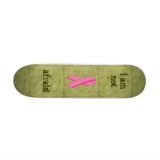 Planche à roulettes non effrayée
