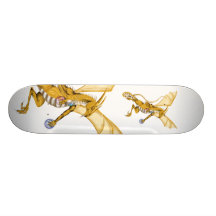 Planche à roulettes ornée de bijoux de dragon d'or