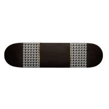 Planche à roulettes réglée de charme de fausse pie