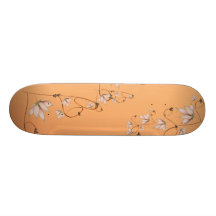 Planche à roulettes rose de fleurs