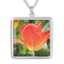 Pleine tulipe fleurie colliers