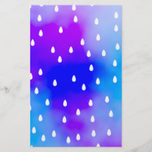 Pluie avec le ciel nuageux bleu et pourpre prospectus personnalisés
