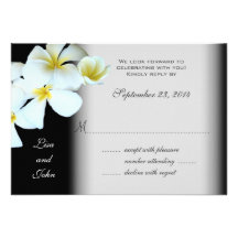 Plumeria sur les cartes- de réponse noires de fair