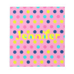 Points en pastel sur le rose avec le nom blocs-notes