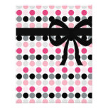 Pois de roses indien, de gris, rose-clair et noir bristol
