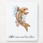 Poissons oranges japonais orientaux frais de carpe tapis de souris