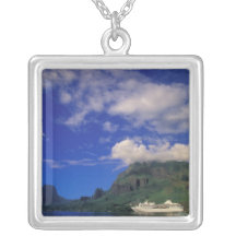 Polynésie française, Moorea. Baie de cuisiniers. B Collier