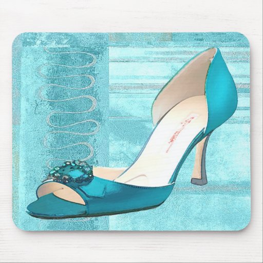 Pompe bleue de robe de boule de satin tapis de souris