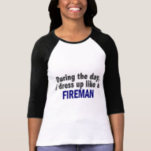 Pompier au cours de la journée t-shirt