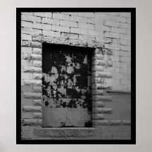 Porte foncée affiches