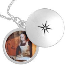 Poupée de bisque à vendre pendentifs