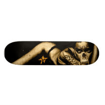Poussin gothique skateboard customisable